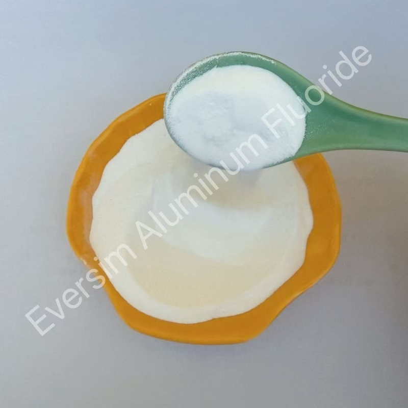 Hoge zuiverheid CAS nr. 7784-18-1 Wit zand aluminiumfluoride AlF3 Flux voor glazuur