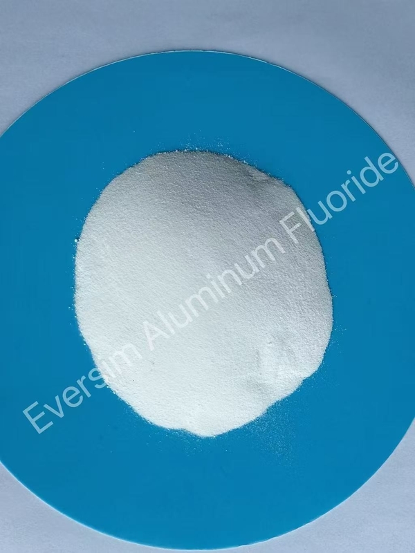 Chemische producten Moleculair gewicht 83,98 CAS7784-18-1 Fluoride van aluminium Alf3 voor Flux van keramische glas