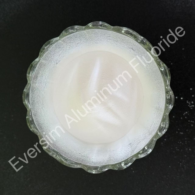 Hoge zuiverheid CAS7784-18-1 Wit poeder AlF3 Aluminiumfluoride kristallen voor de productie van slijpmiddelen
