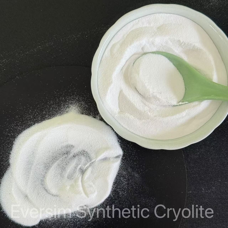 Hoogwaardig chemisch product Wit zand CH-1/CM-1 Synthetische cryoliet Na3AlF6 voor de keramische industrie