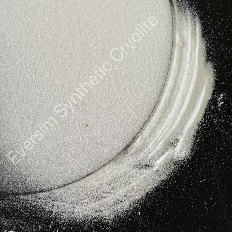 Anorganische chemische witte zandachtige Na3AlF6 CH-1/CM-1 synthetische cryoliet voor de keramiek- en glazuurindustrie