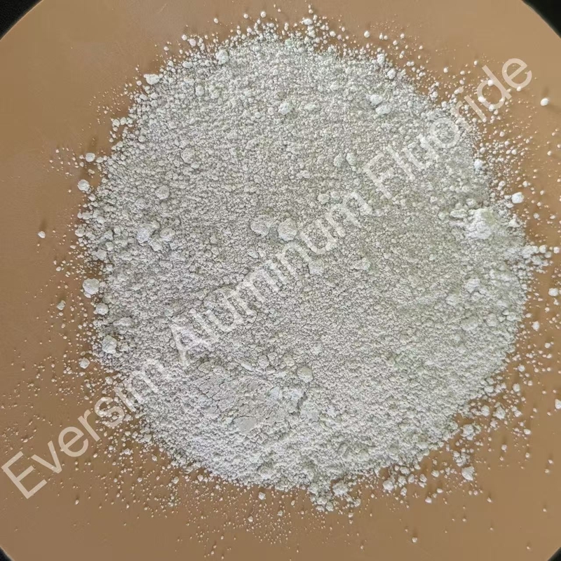 Chemische producten CAS7784-18-1 AlF3 Aluminiumfluoride Moleculair gewicht 83,98 Voor de keramische industrie