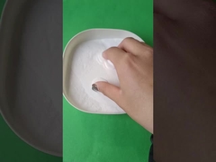 Aluminiumfluoride met wit zand